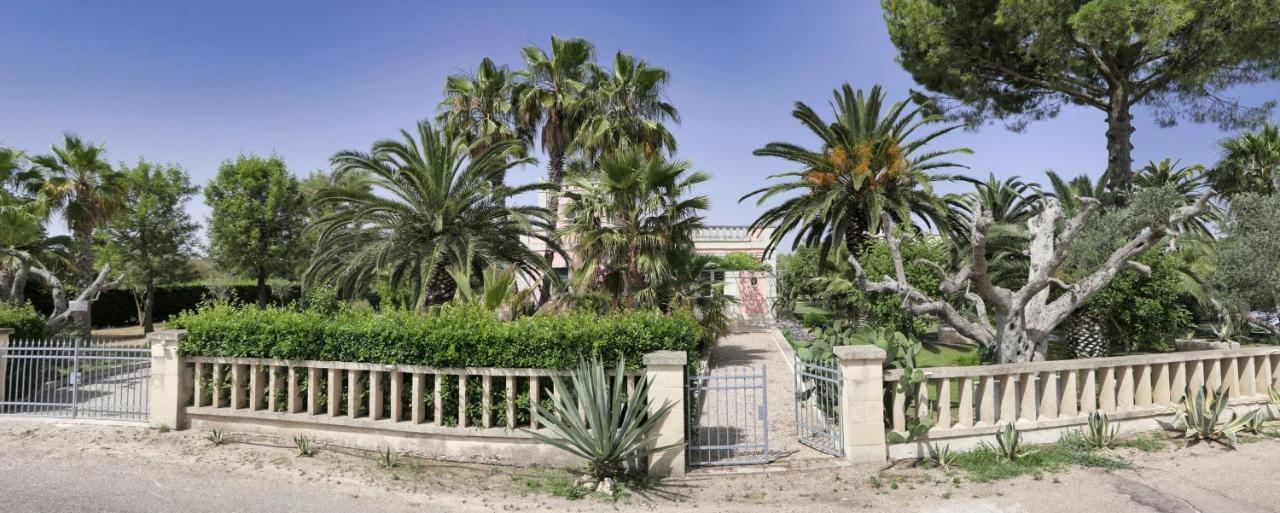 Villa Sirgole Rosa With Pool, Galatina Cutrofiano Exterior photo