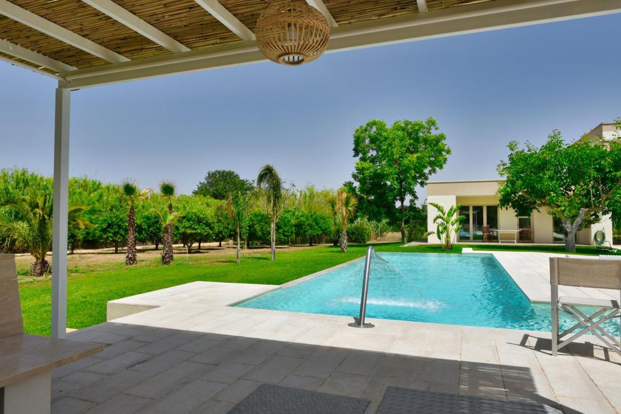 Villa Sirgole Rosa With Pool, Galatina Cutrofiano Exterior photo