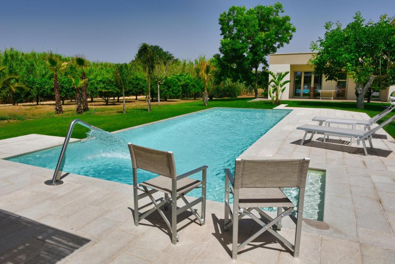 Villa Sirgole Rosa With Pool, Galatina Cutrofiano Exterior photo